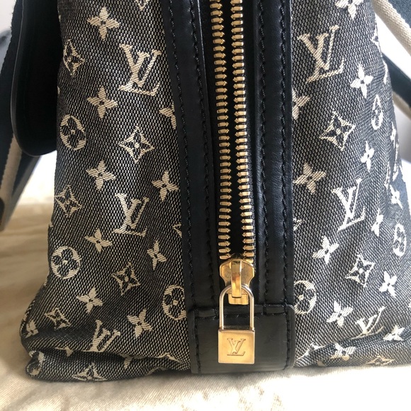 Authentic Louis Vuitton monograms mini - Picture 12 of 16